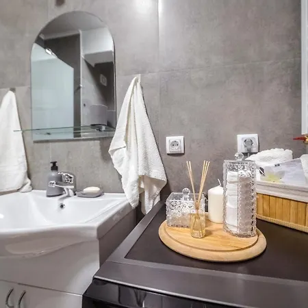 Lux Rakic * 皮罗特