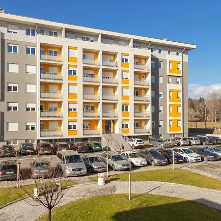 Lux Rakic شقة بايرت